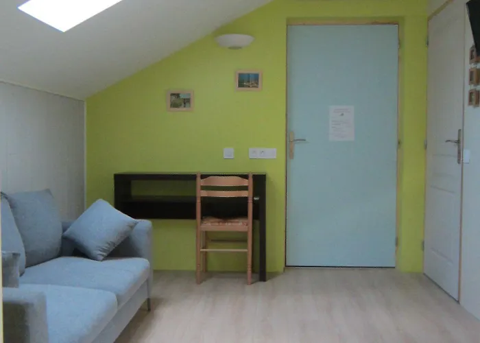 Les Cagouilles Bed & Breakfast Virson