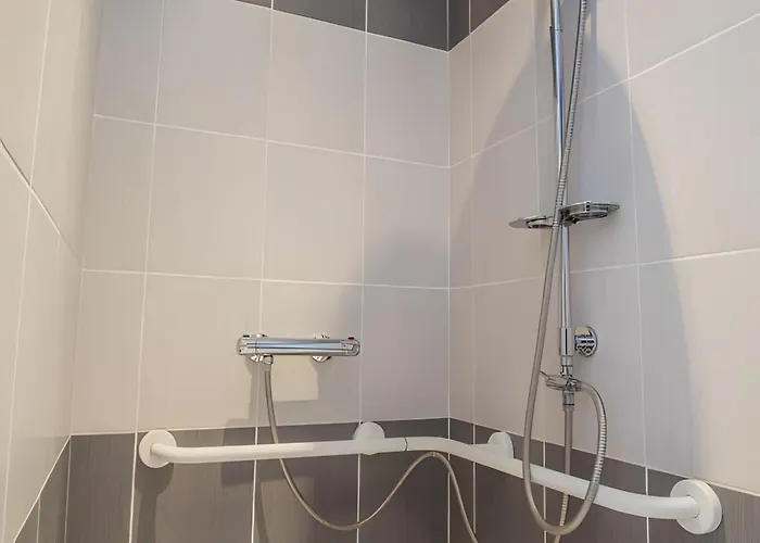 Les Cagouilles فندق مبيت وإفطار 3*